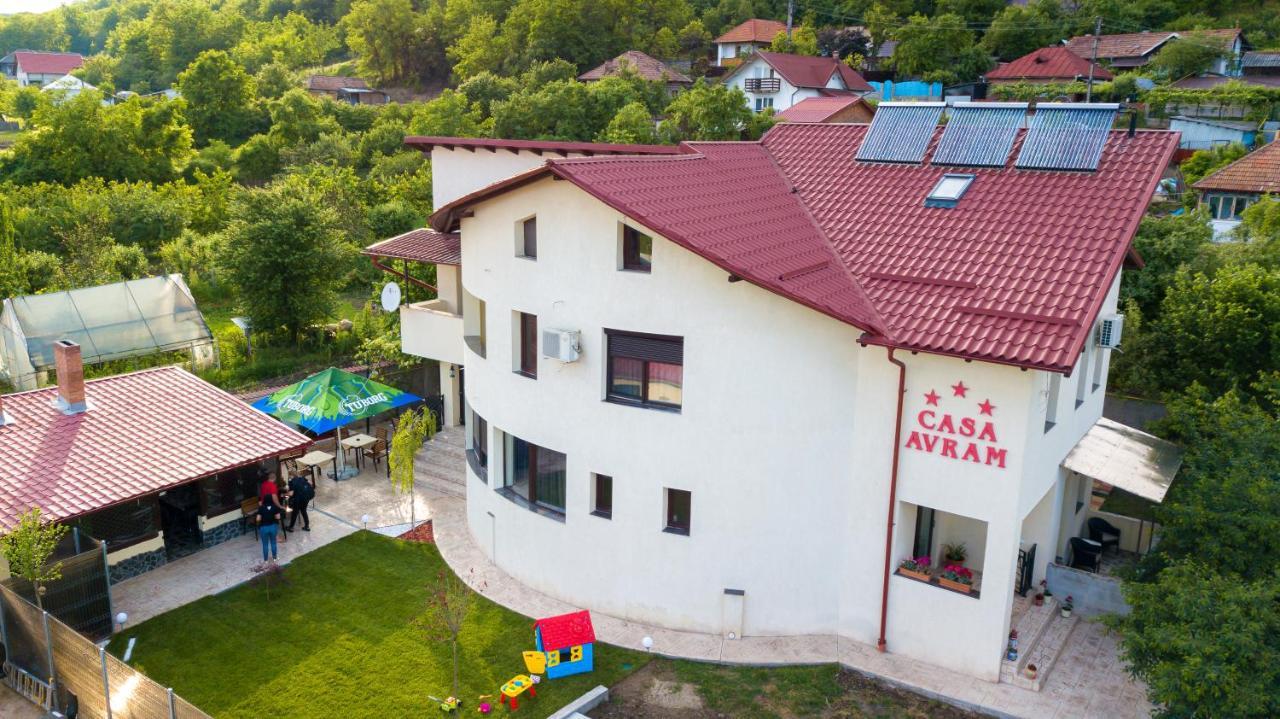 Willa Casa Avram Râmnicu Vâlcea Zewnętrze zdjęcie