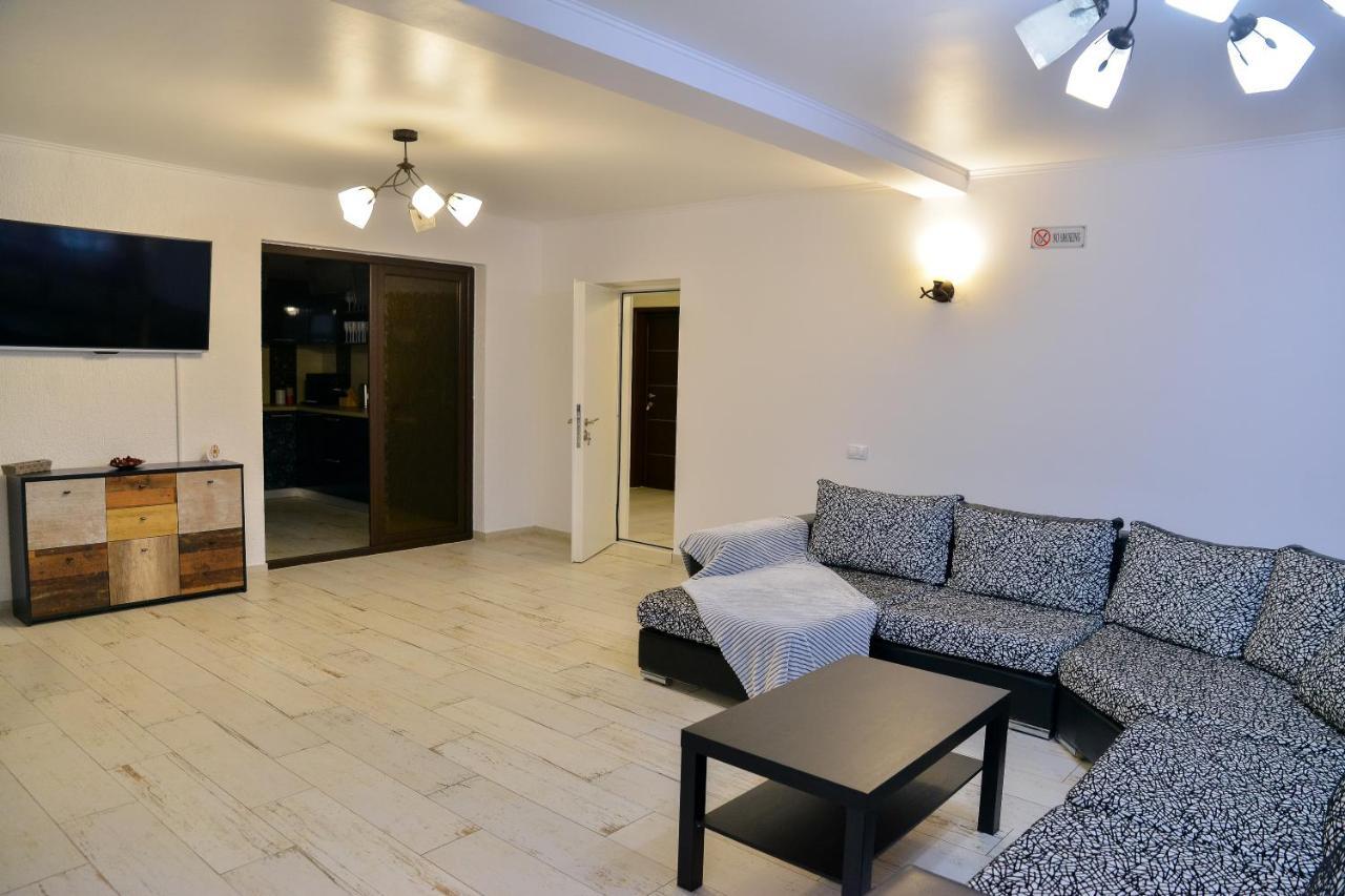 Willa Casa Avram Râmnicu Vâlcea Zewnętrze zdjęcie